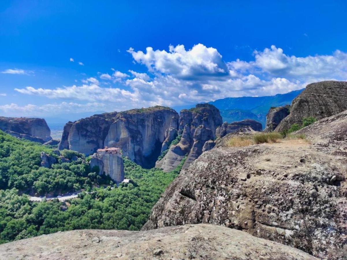 Enjoy Meteora Three Apartment Калампака Екстериор снимка