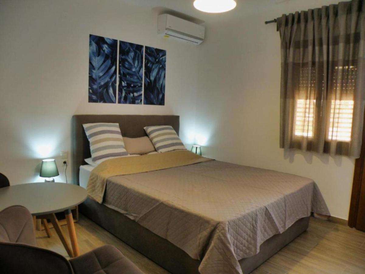 Enjoy Meteora Three Apartment Калампака Екстериор снимка